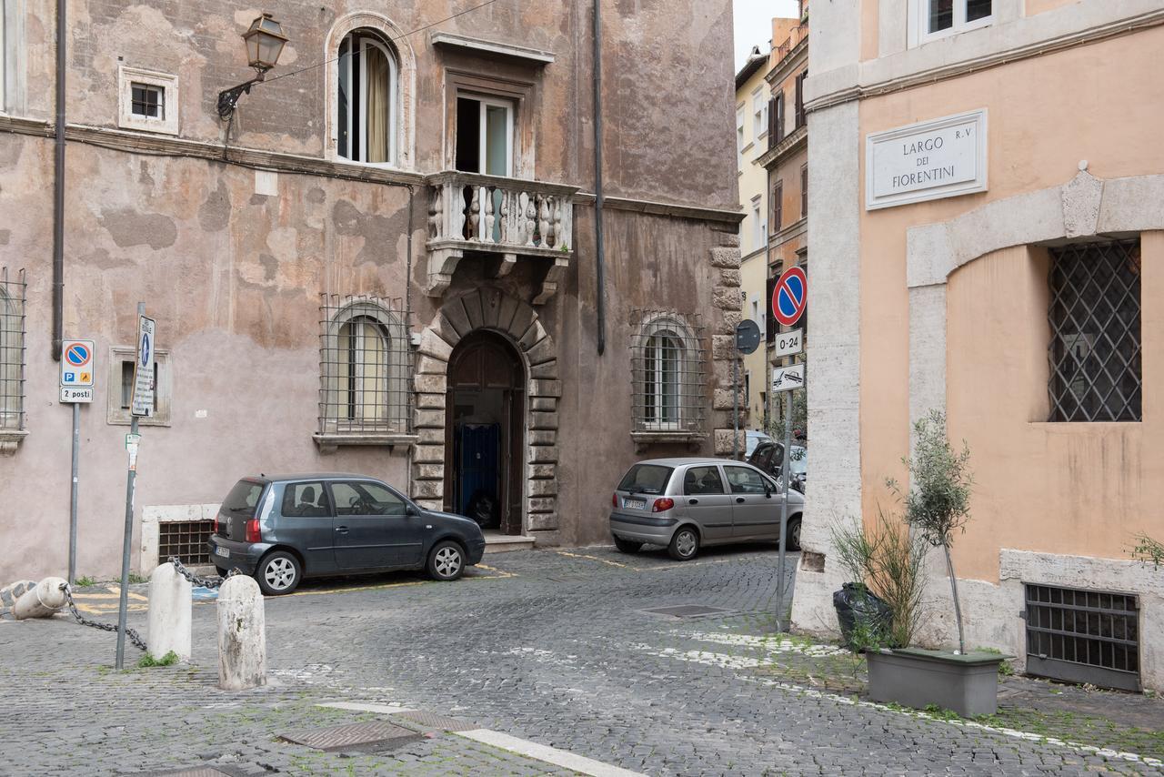 Bed and breakfast Domus Giulia Roma