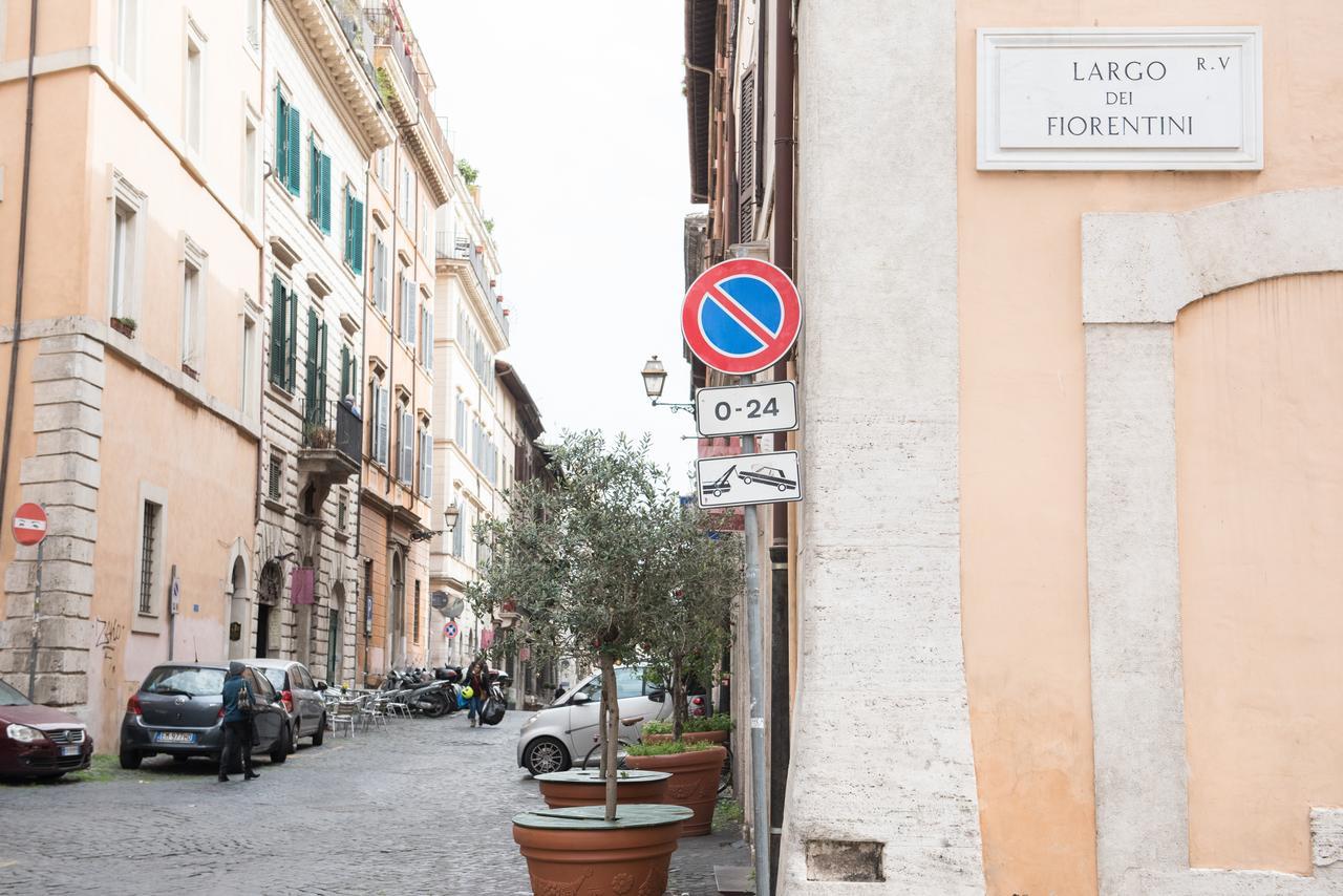 Domus Giulia Bed and breakfast 2*